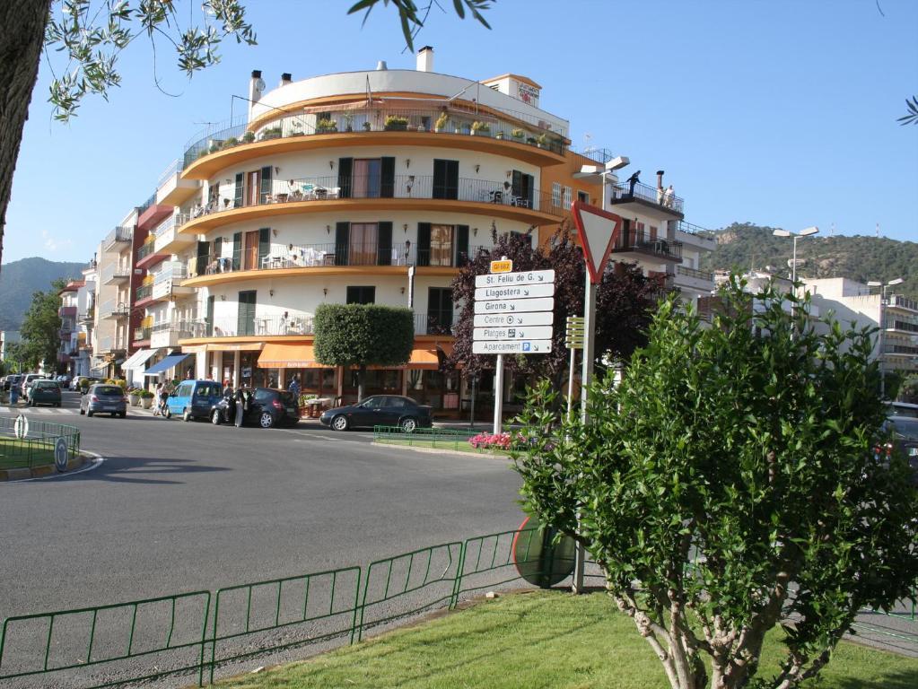 Apartamentos El Sol Tossa de Mar Extérieur photo